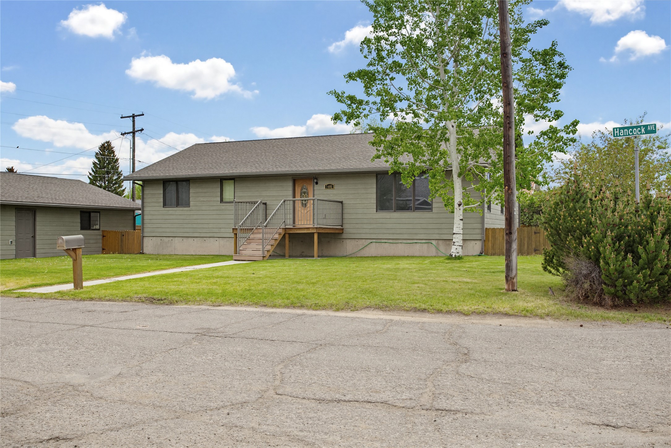 3401 Hancock Avenue Property Photo 4