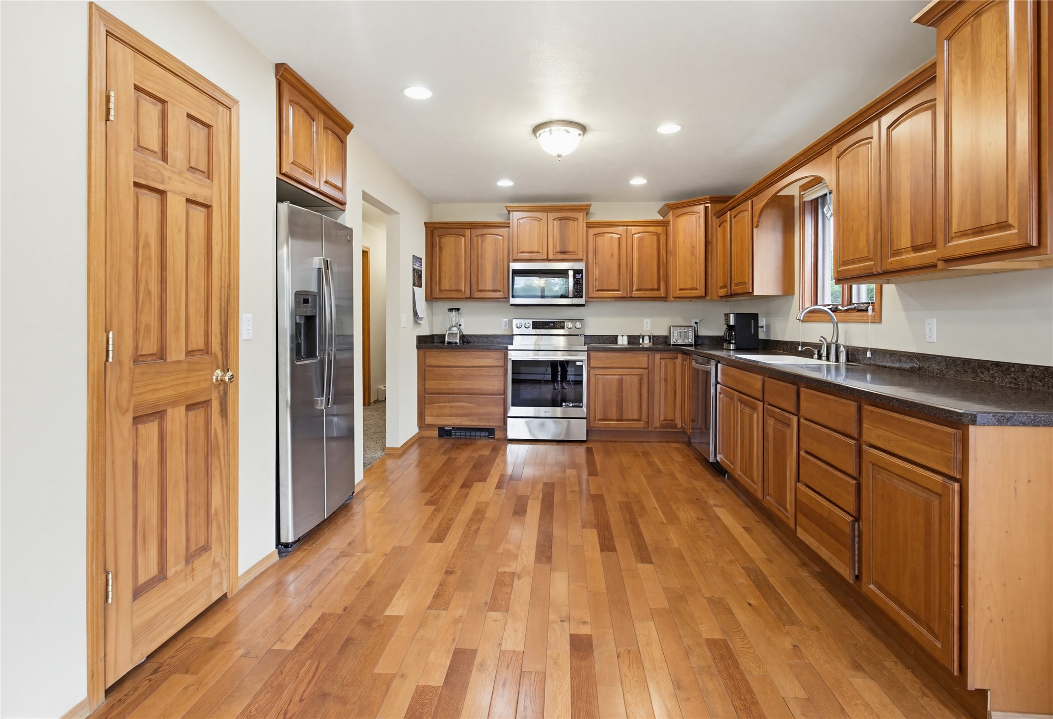3401 Hancock Avenue Property Photo 11