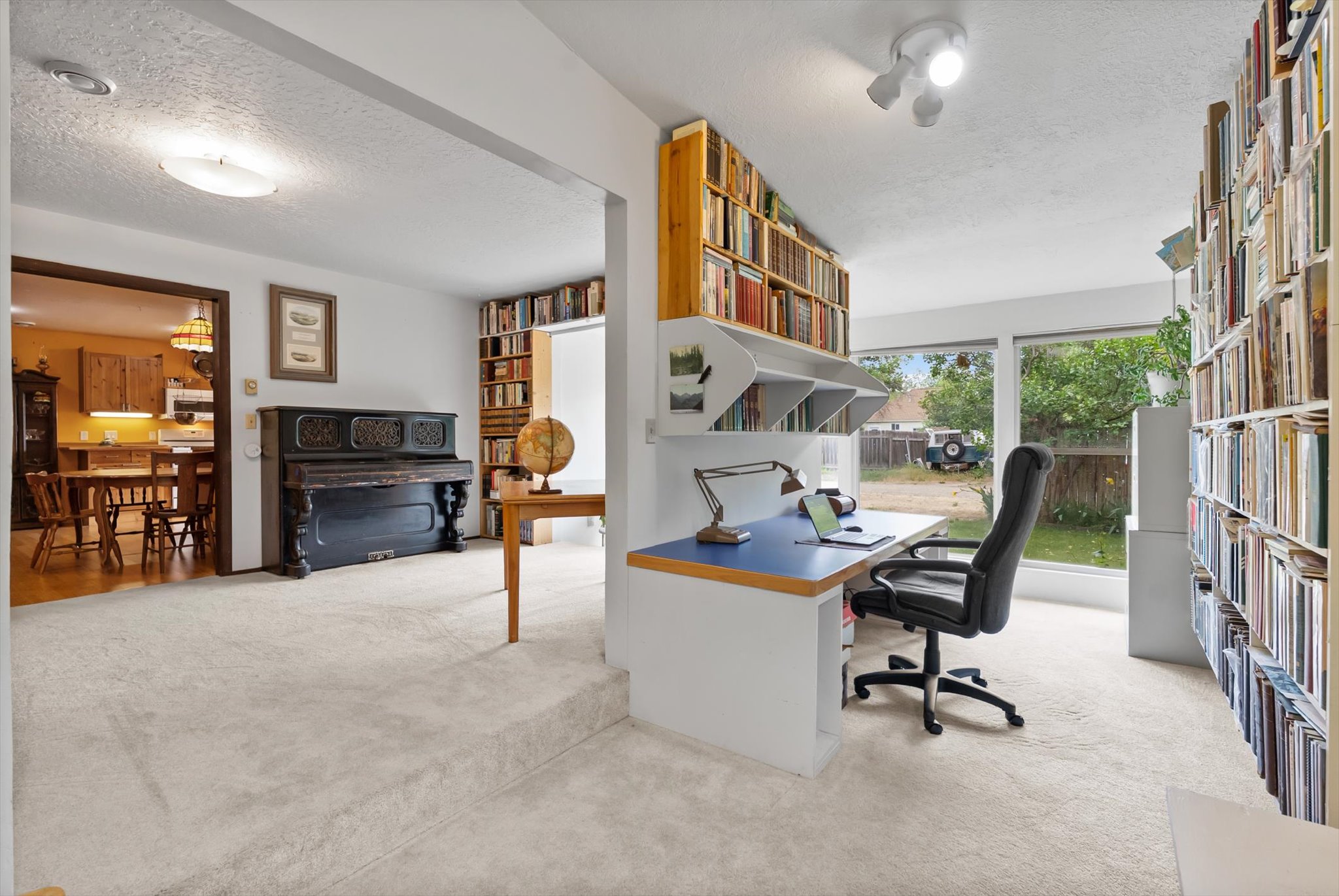 102 Geneva Avenue Property Photo 27