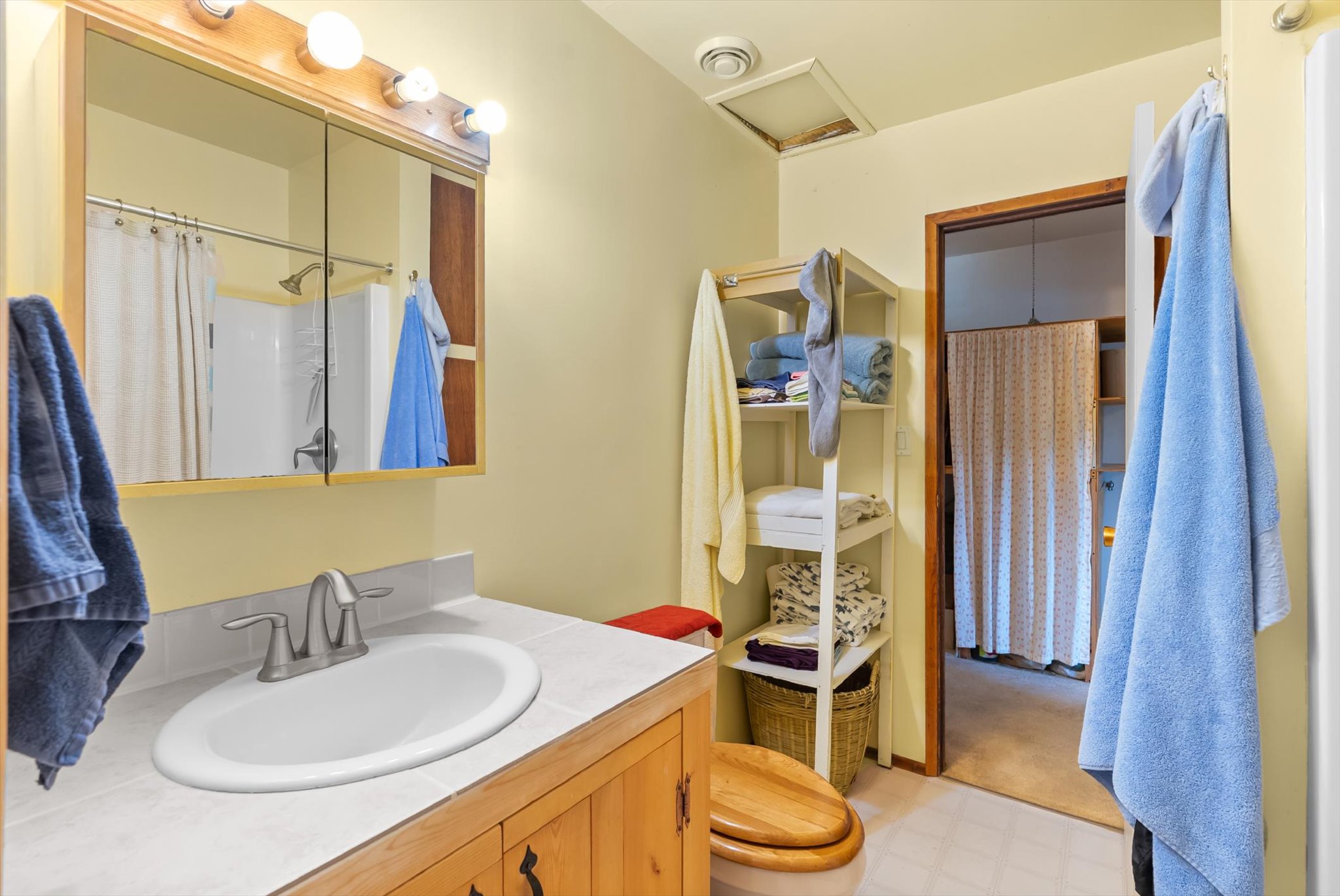 102 Geneva Avenue Property Photo 30