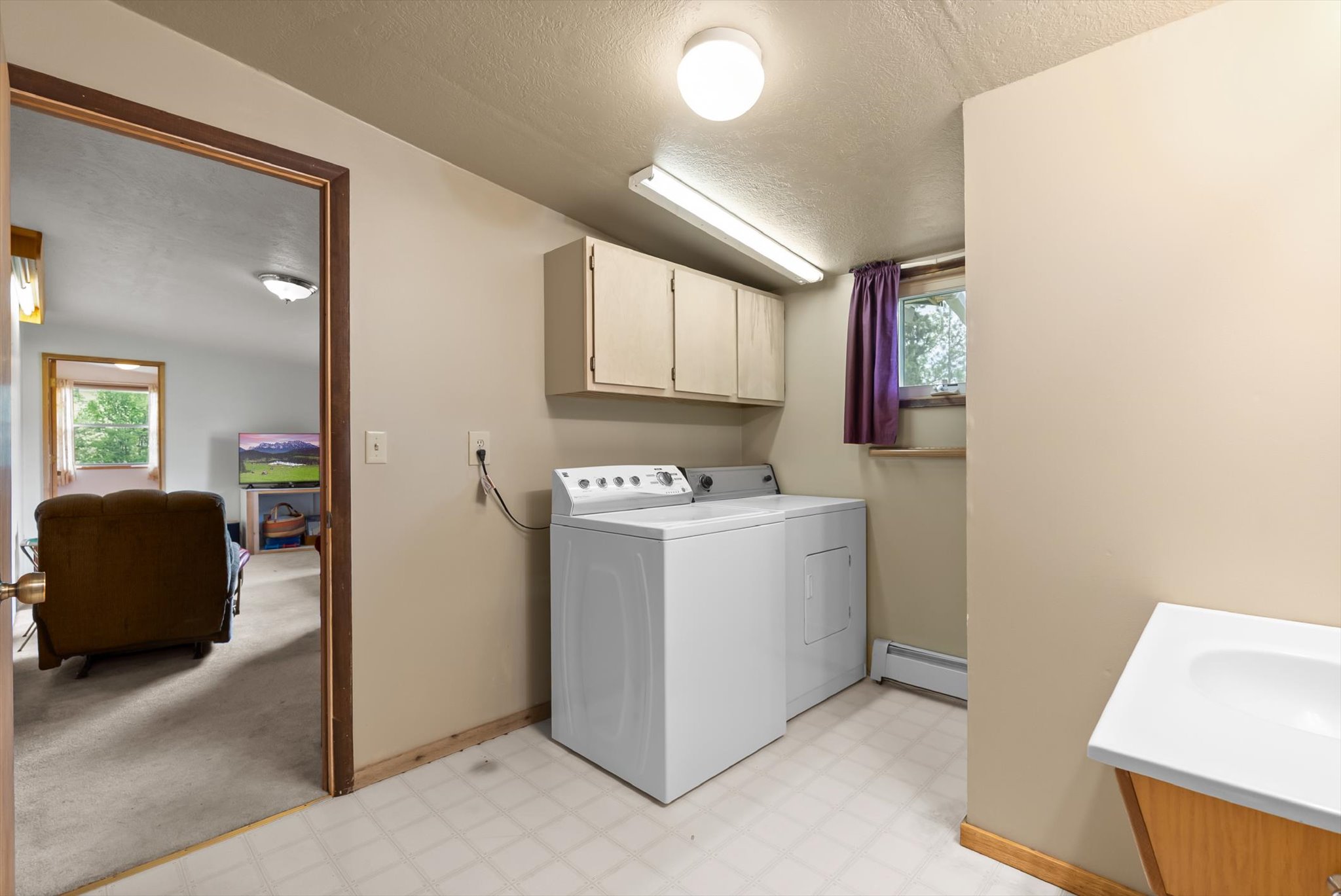 102 Geneva Avenue Property Photo 33