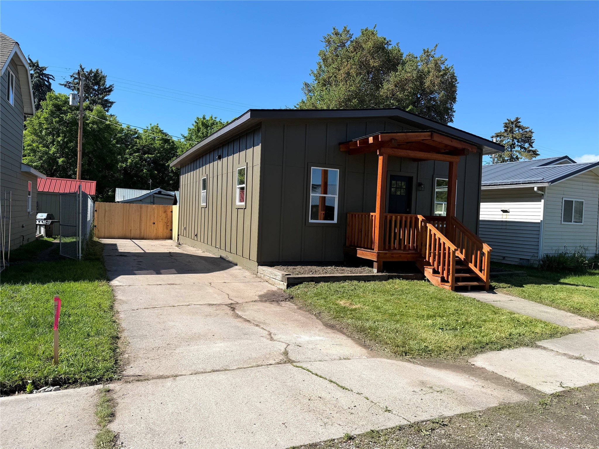 515 Buchanan Street Sw Property Photo 1