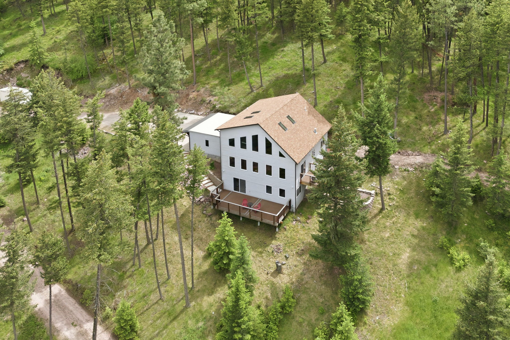 9494 Cedar Ridge Road Property Photo 1