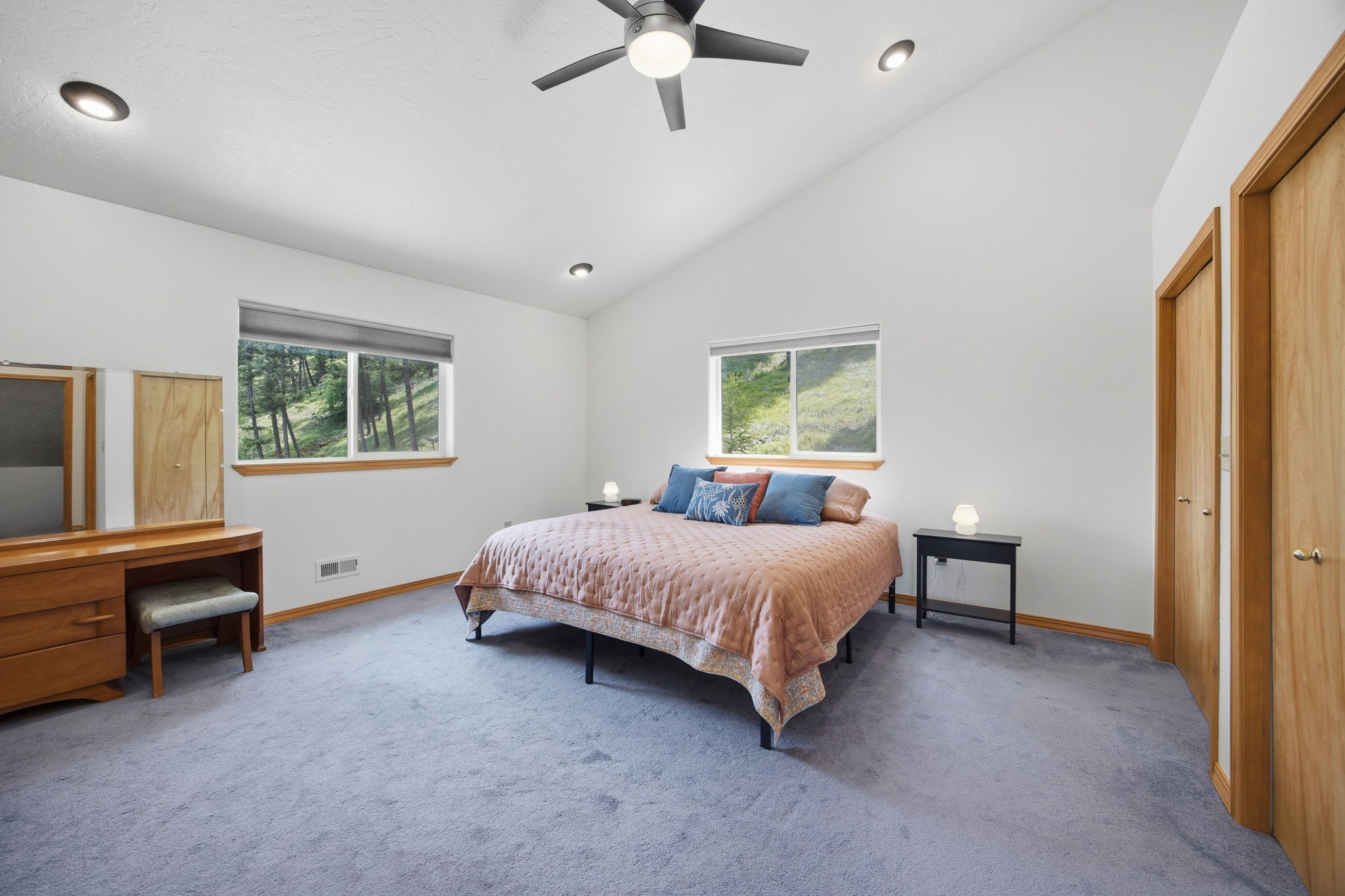 9494 Cedar Ridge Road Property Photo 23