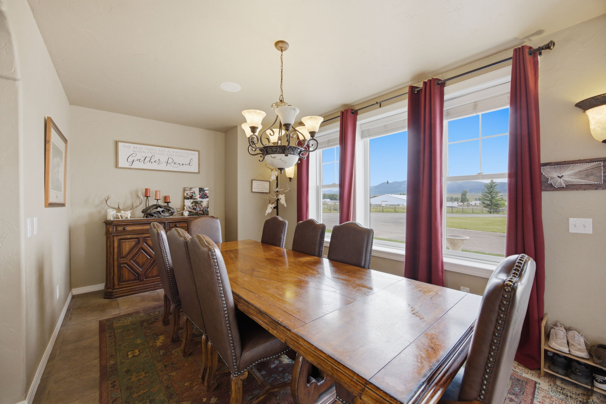 745 Chilcott Lane Property Photo 16