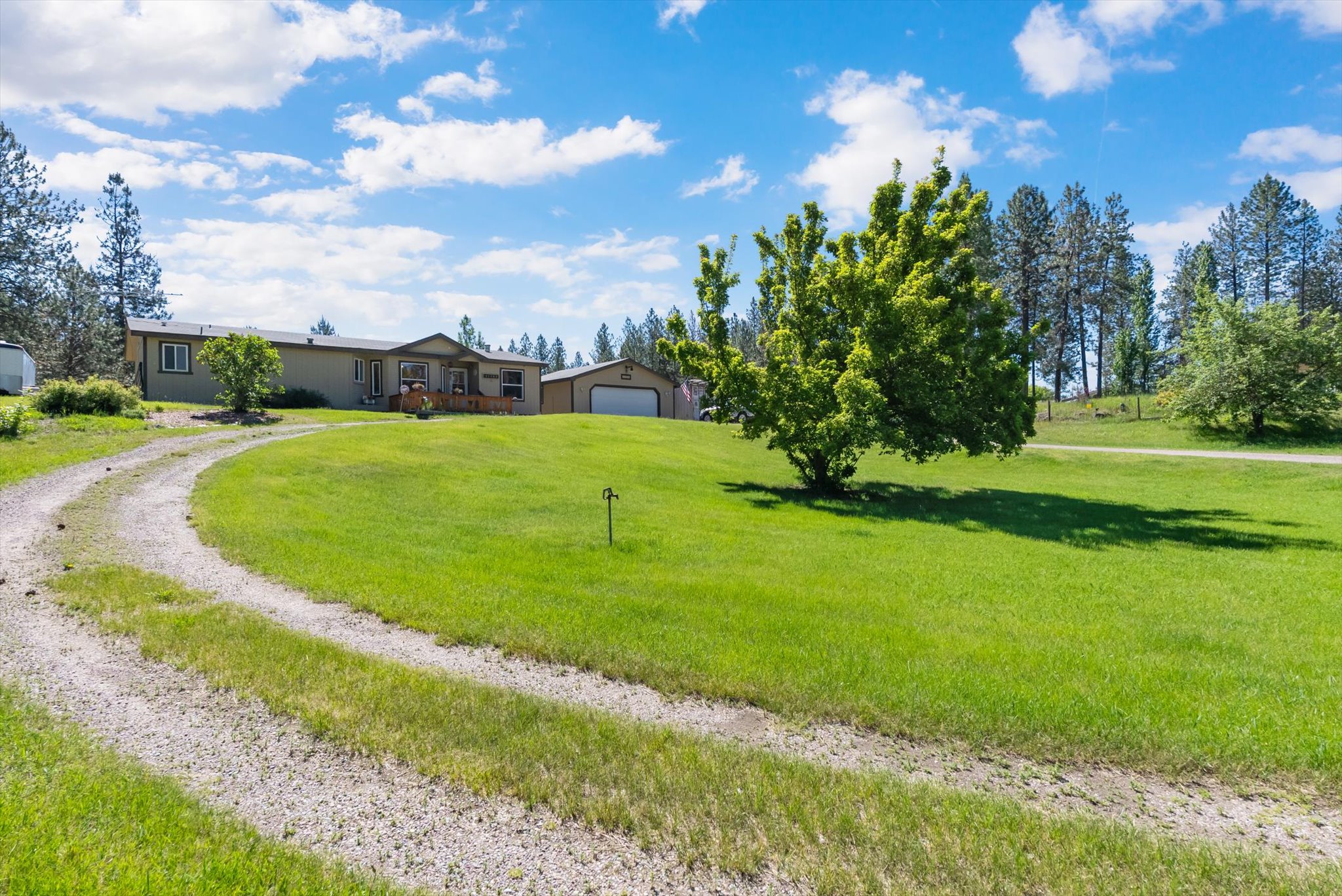 41088 Double Tree Lane Property Photo 1