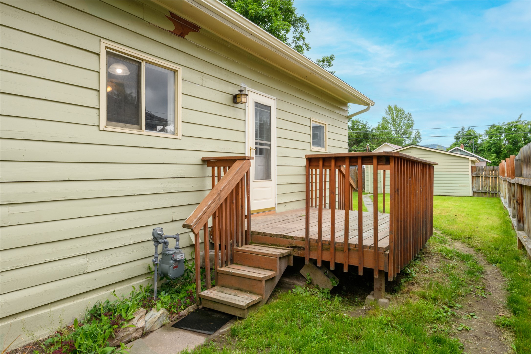 1539 S 4th Street W Property Photo 26