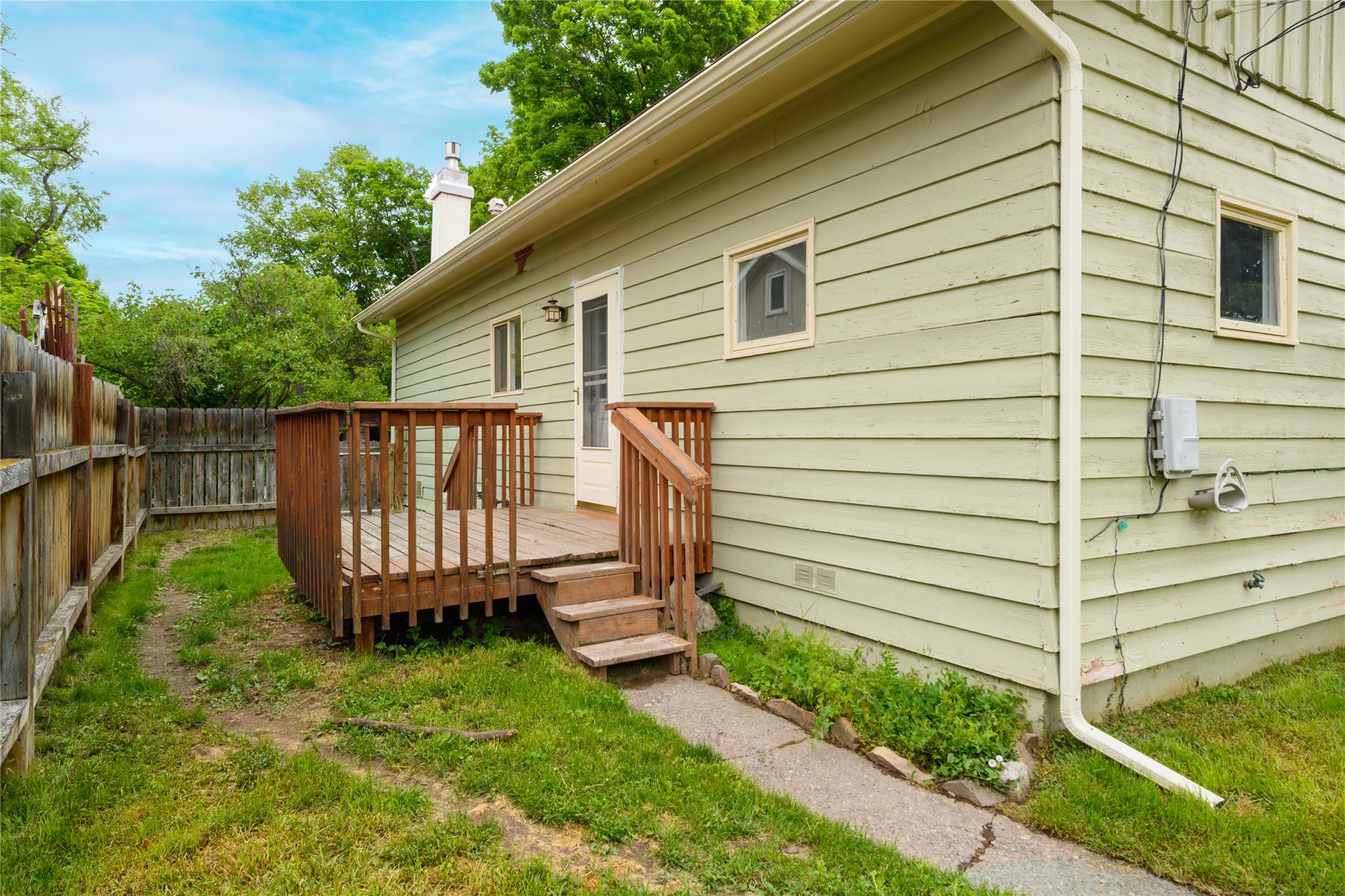 1539 S 4th Street W Property Photo 27