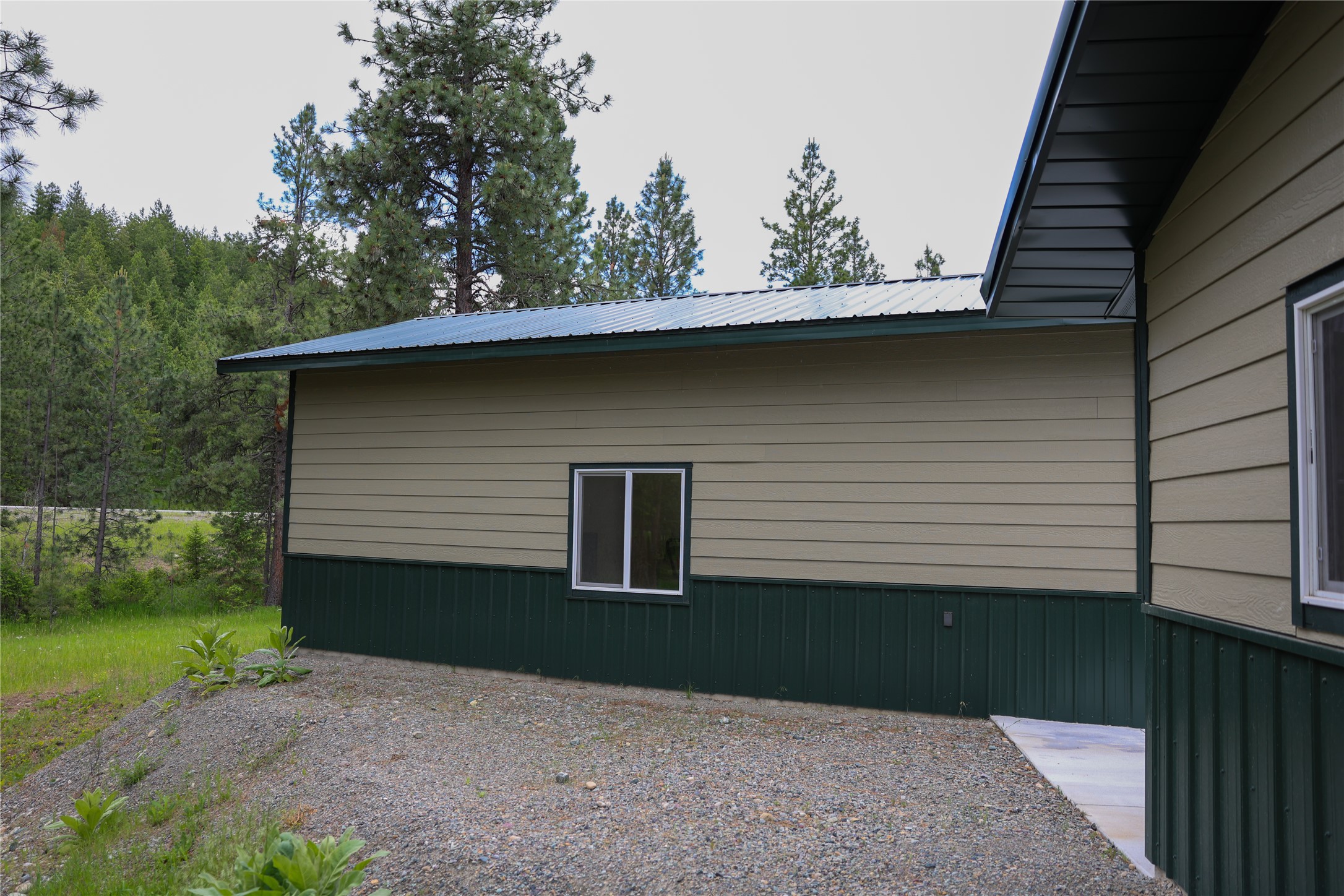 82 Salmon Drive Property Photo 7