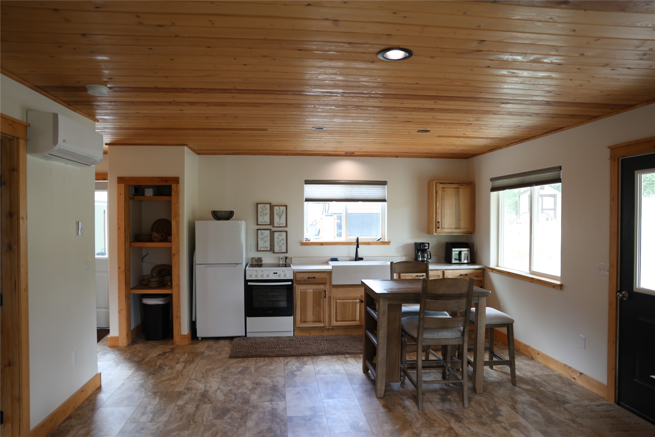 82 Salmon Drive Property Photo 26