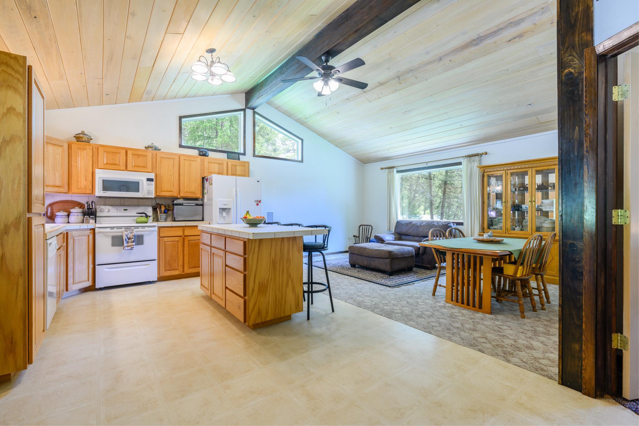 700 Pomeroy Trail Property Photo 23