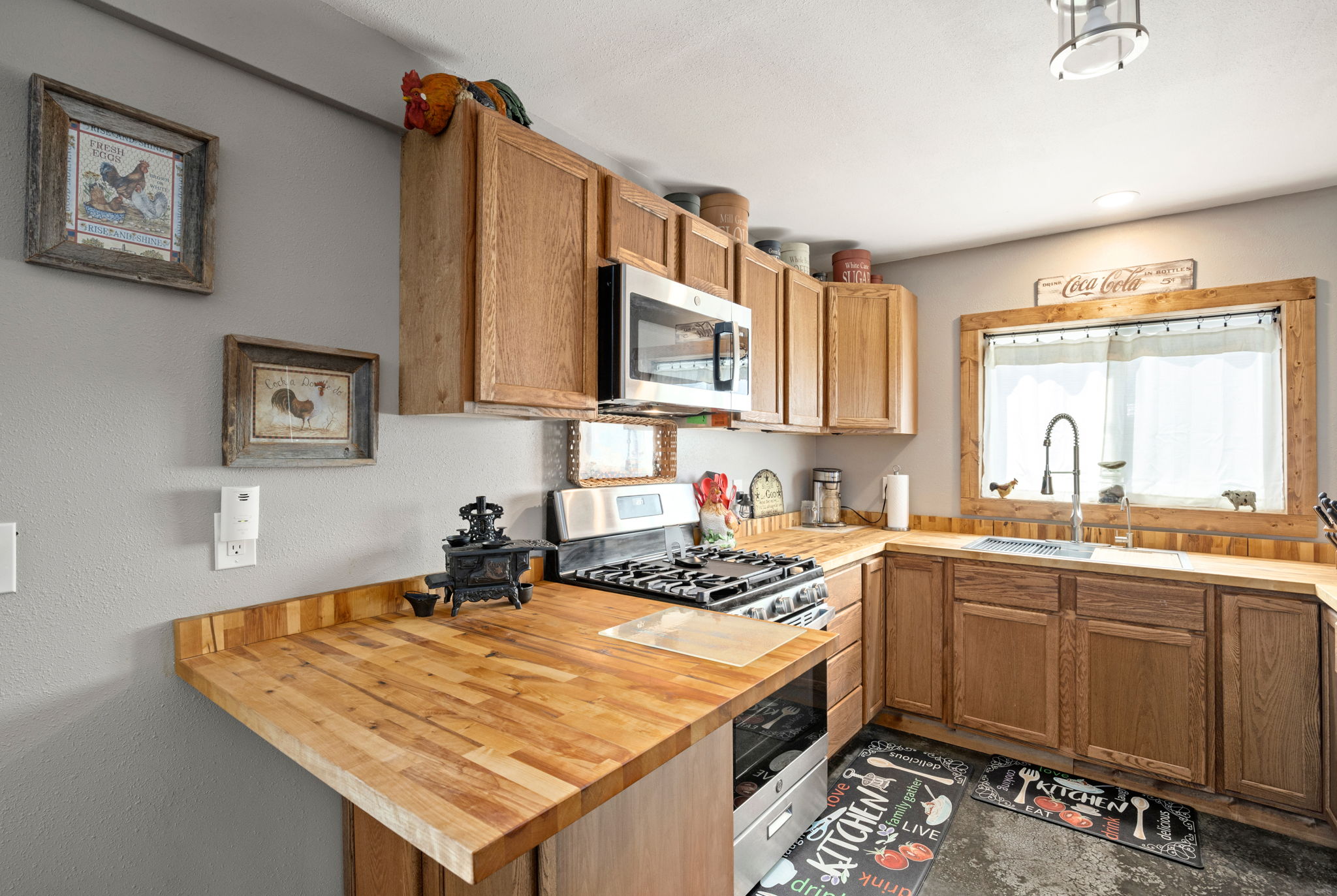 20 Kamloops Road Property Photo 31