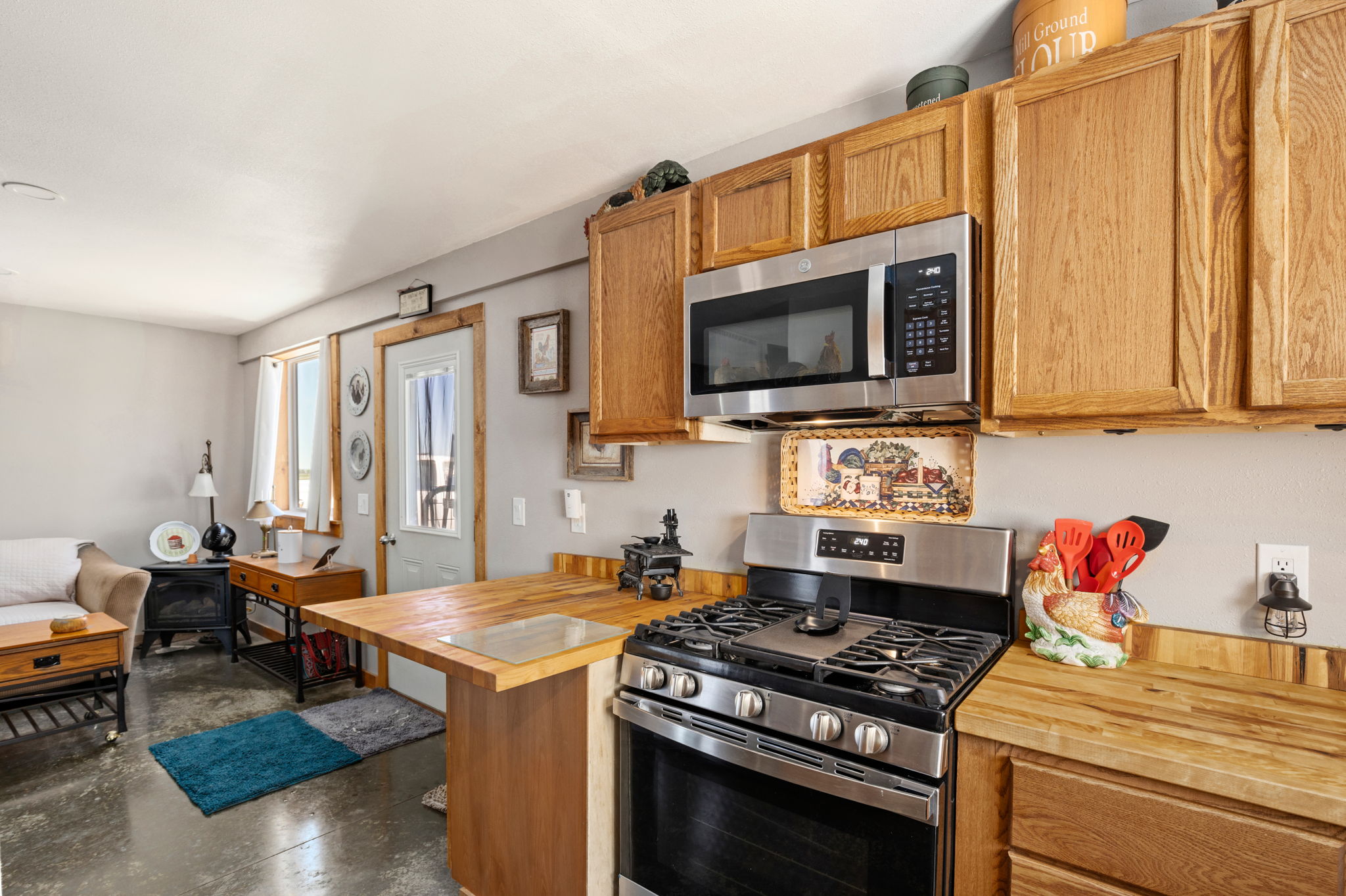 20 Kamloops Road Property Photo 33