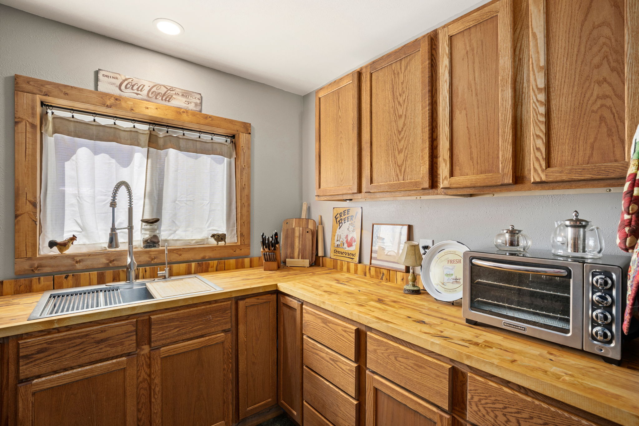 20 Kamloops Road Property Photo 34