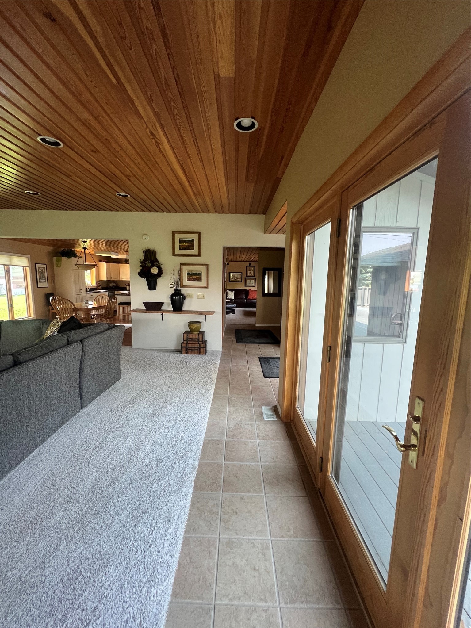 608 2nd Street Property Photo 10
