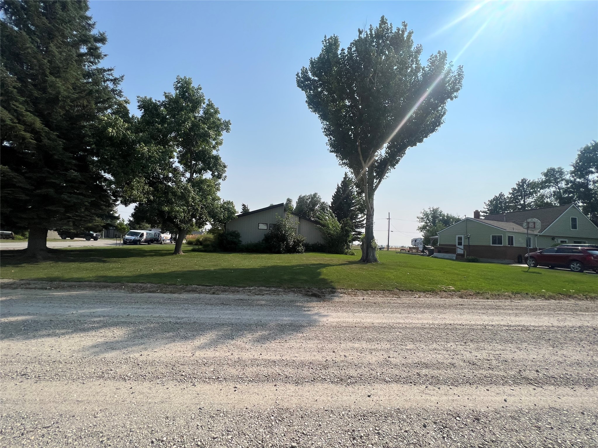 608 2nd Street Property Photo 24