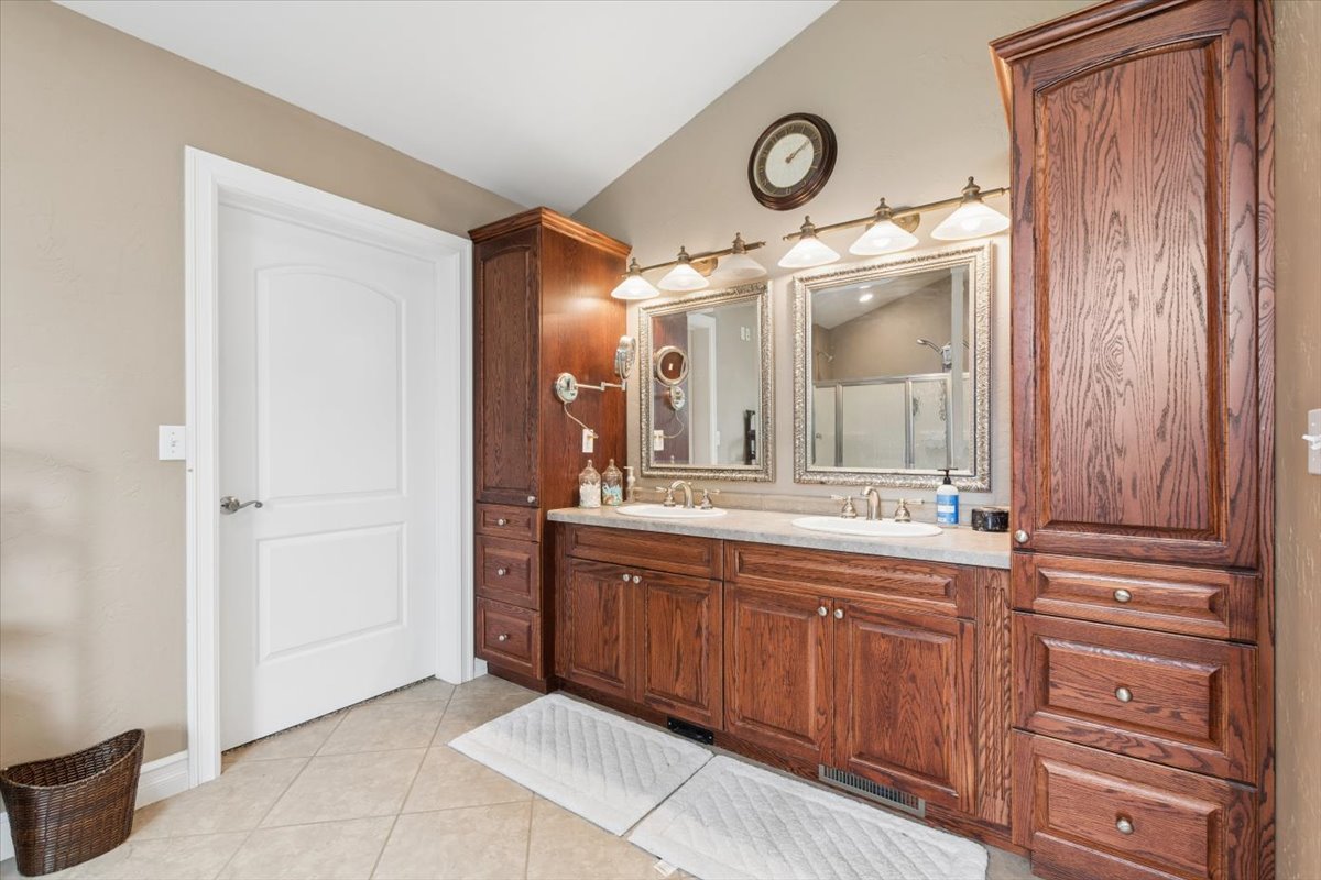 15 Mountain Park Lane Property Photo 31