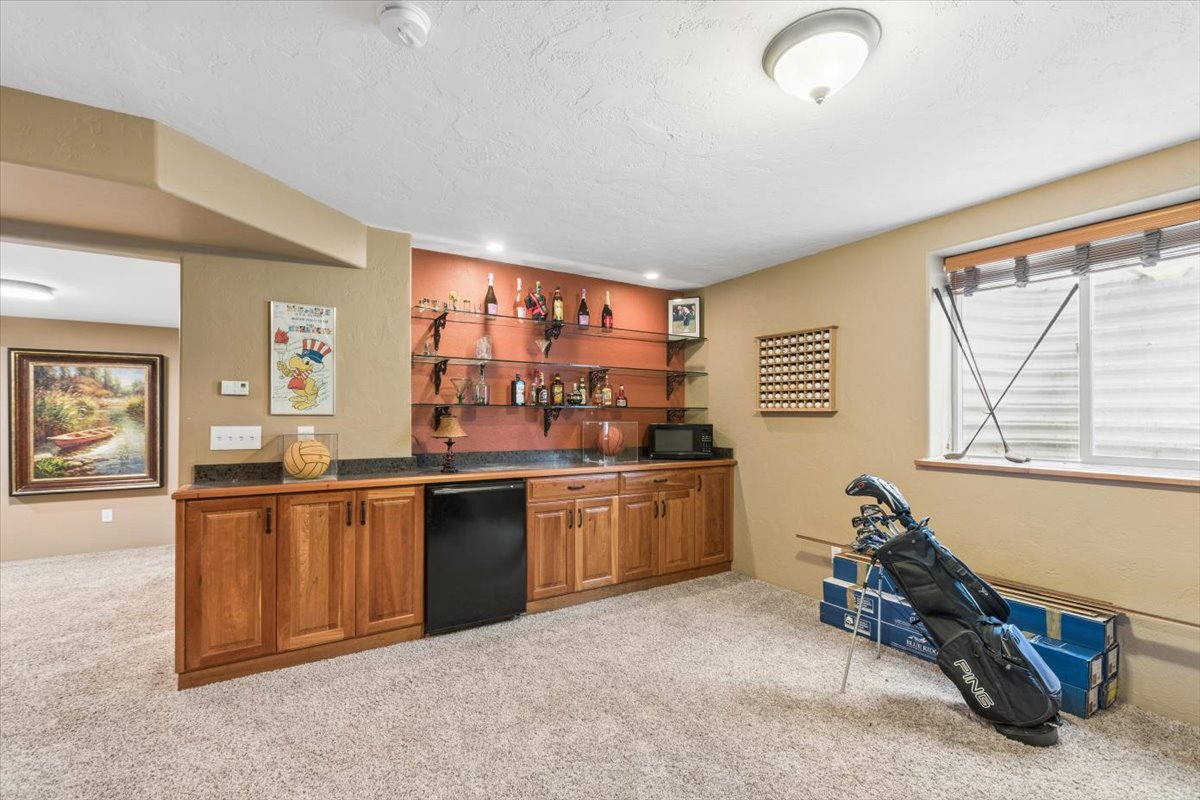 15 Mountain Park Lane Property Photo 42