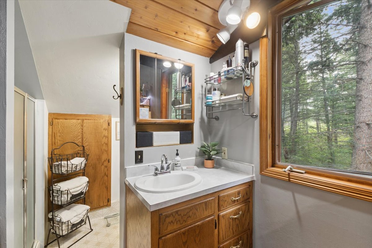 7585 Us Highway 2 E Property Photo 18