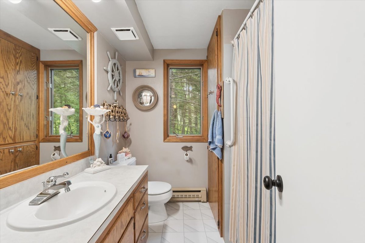 7585 Us Highway 2 E Property Photo 20