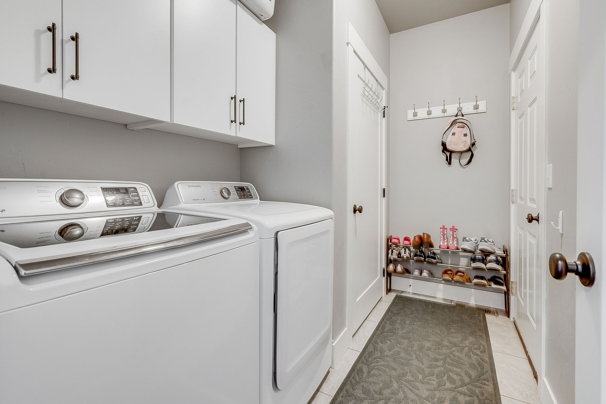 711 Parkway Drive Property Photo 28