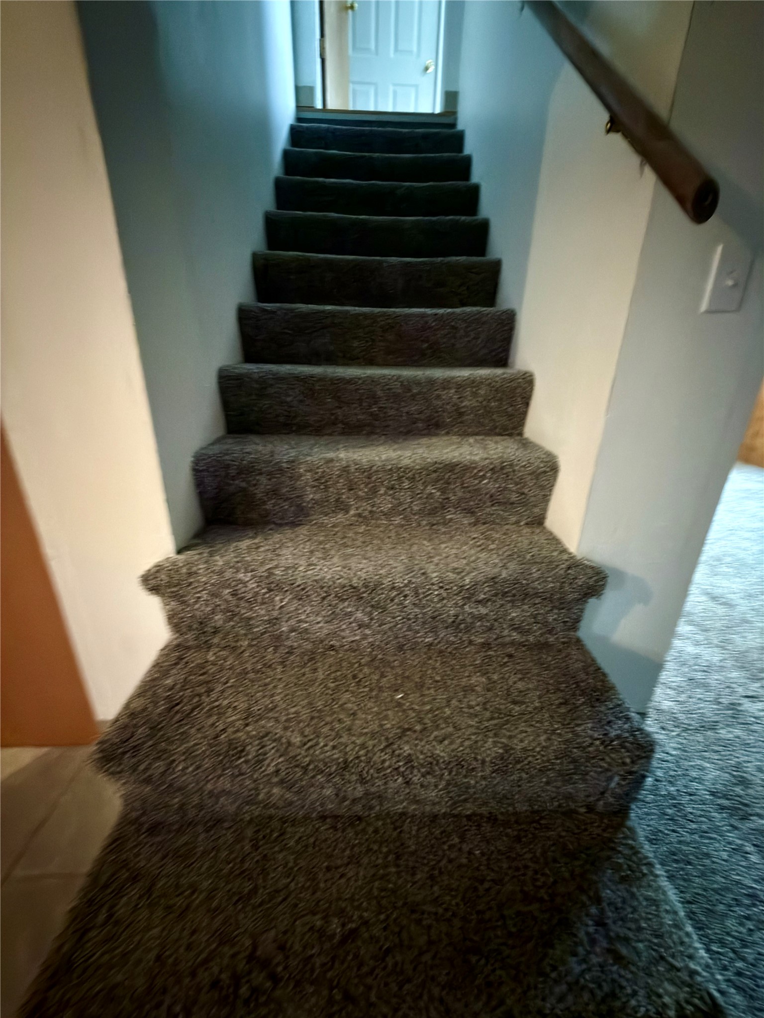437 Mountain View Boulevard Property Photo 13