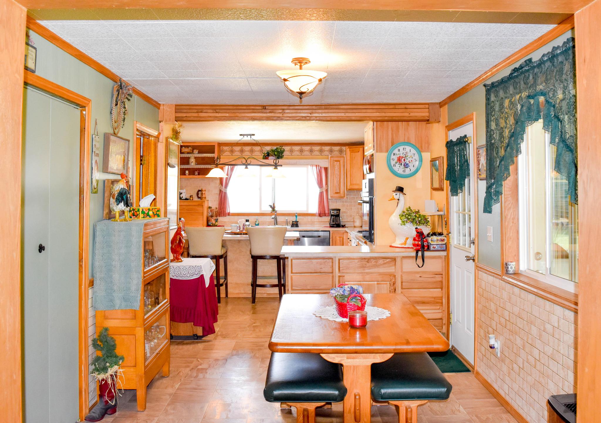 42377 Windy Ridge Lane Property Photo 5