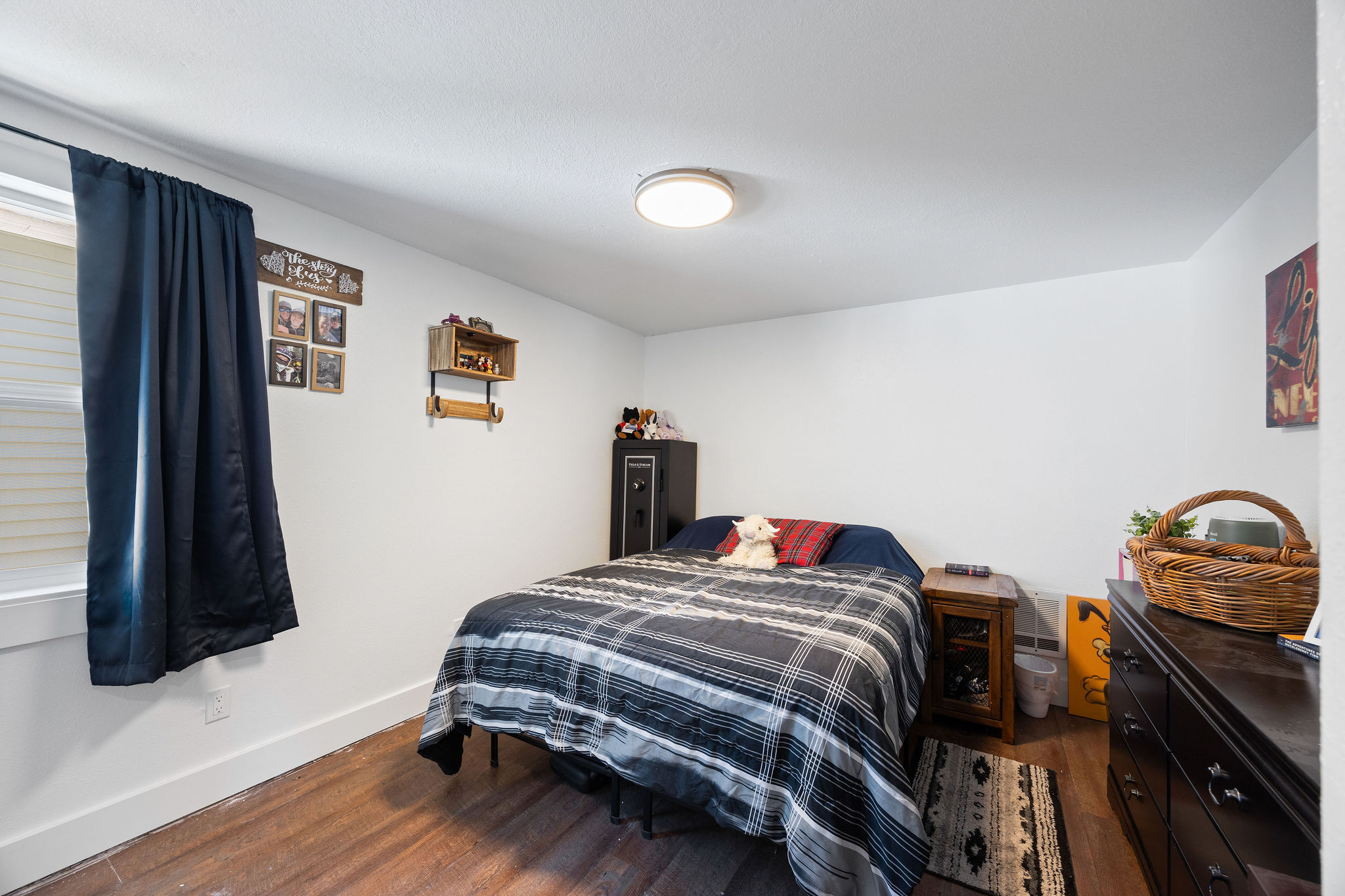 834 2nd Street W Property Photo 12