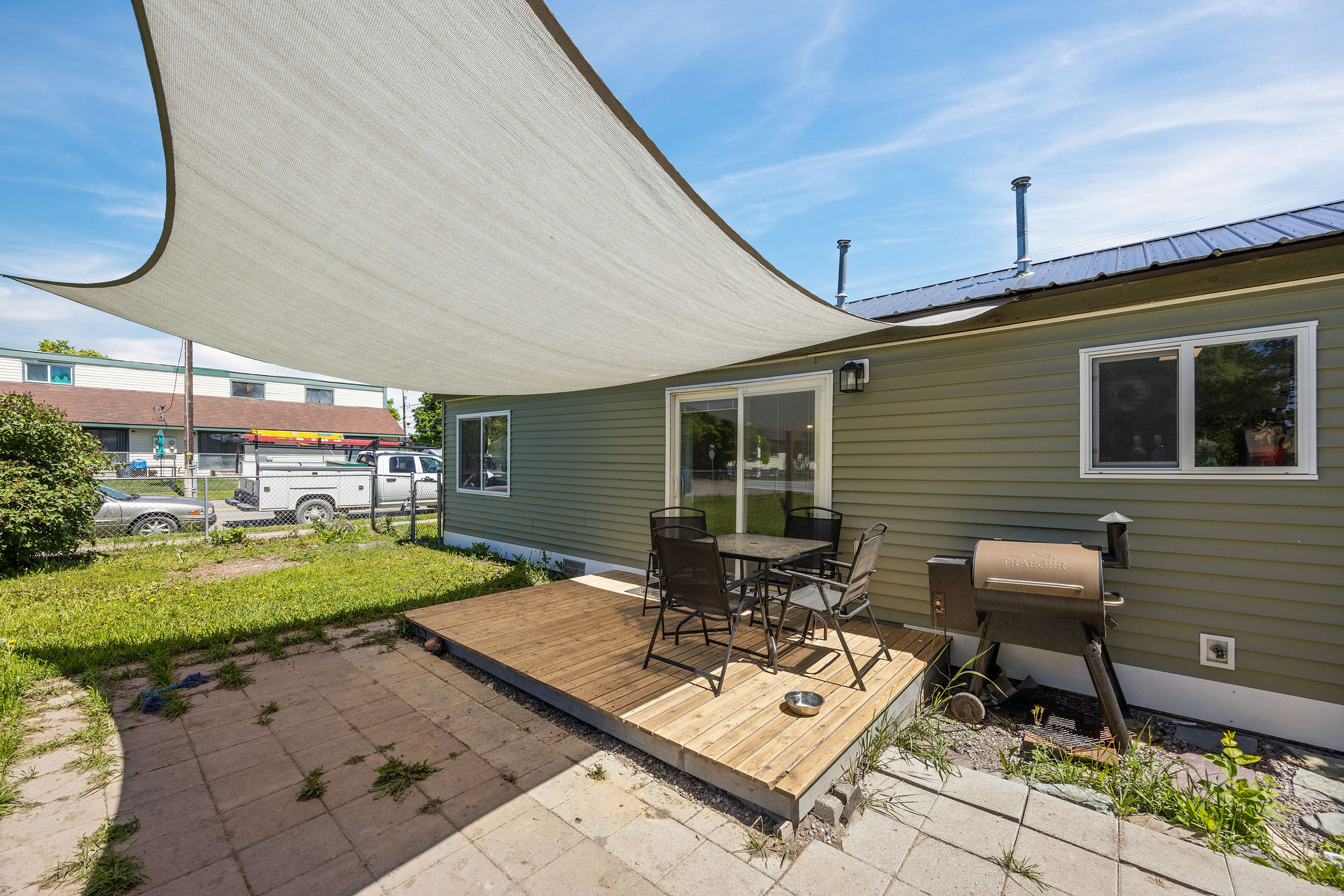 834 2nd Street W Property Photo 15