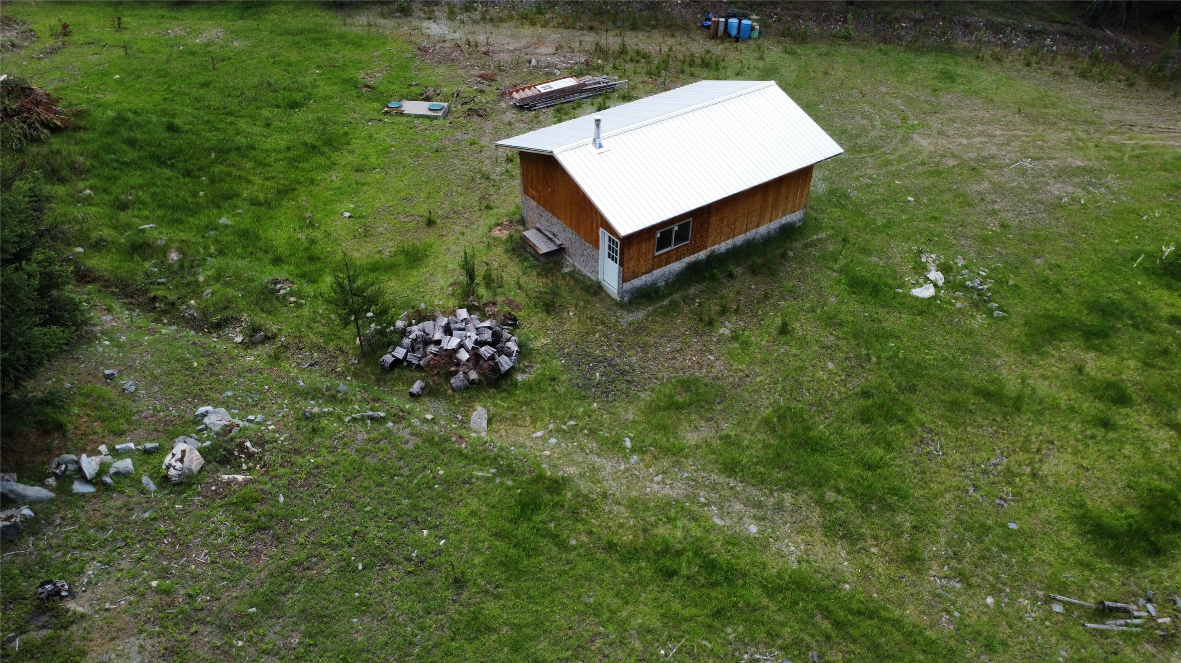 28341 Yaak River Road Property Photo 23