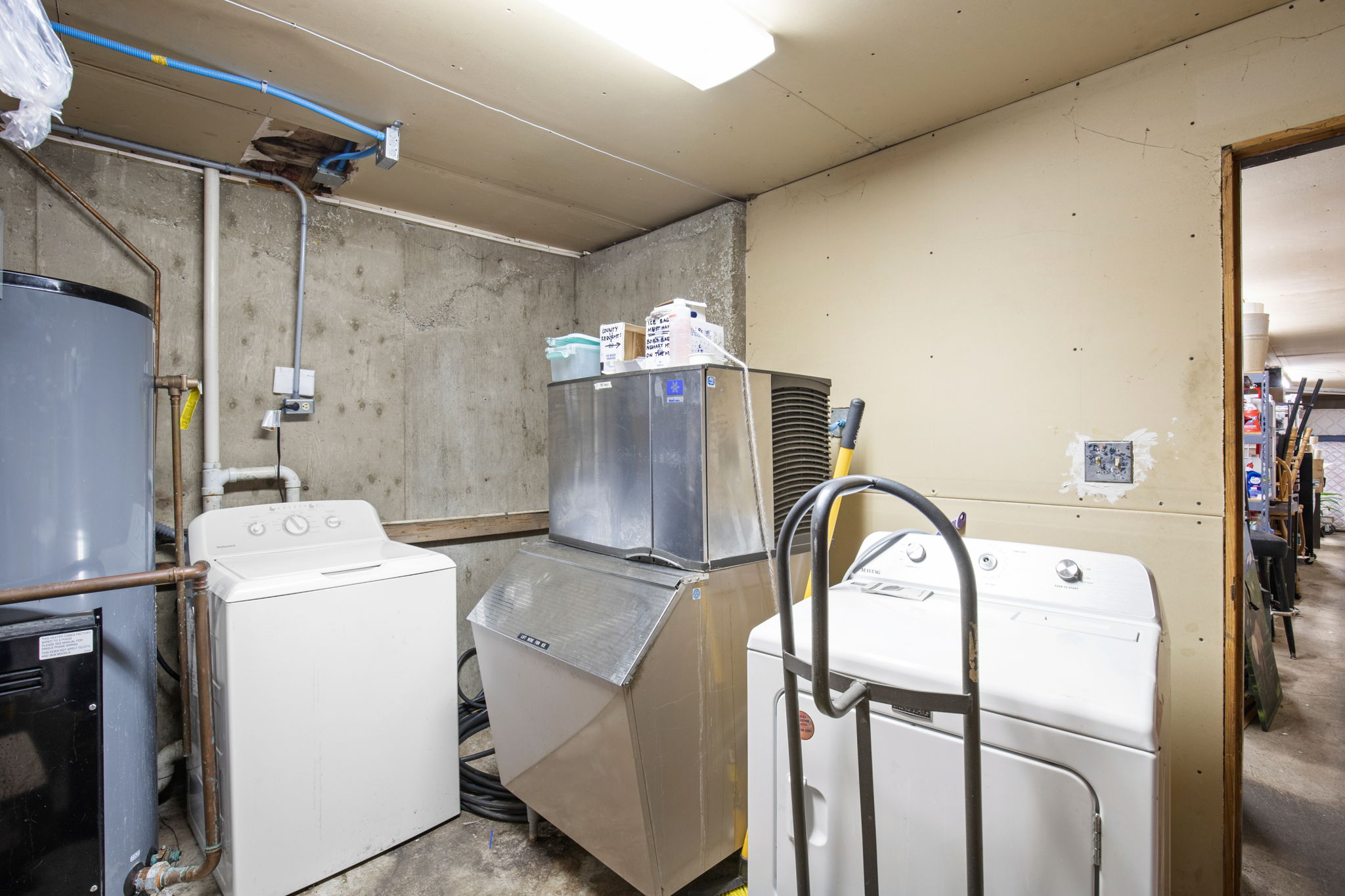 320 N Main Street Property Photo 63