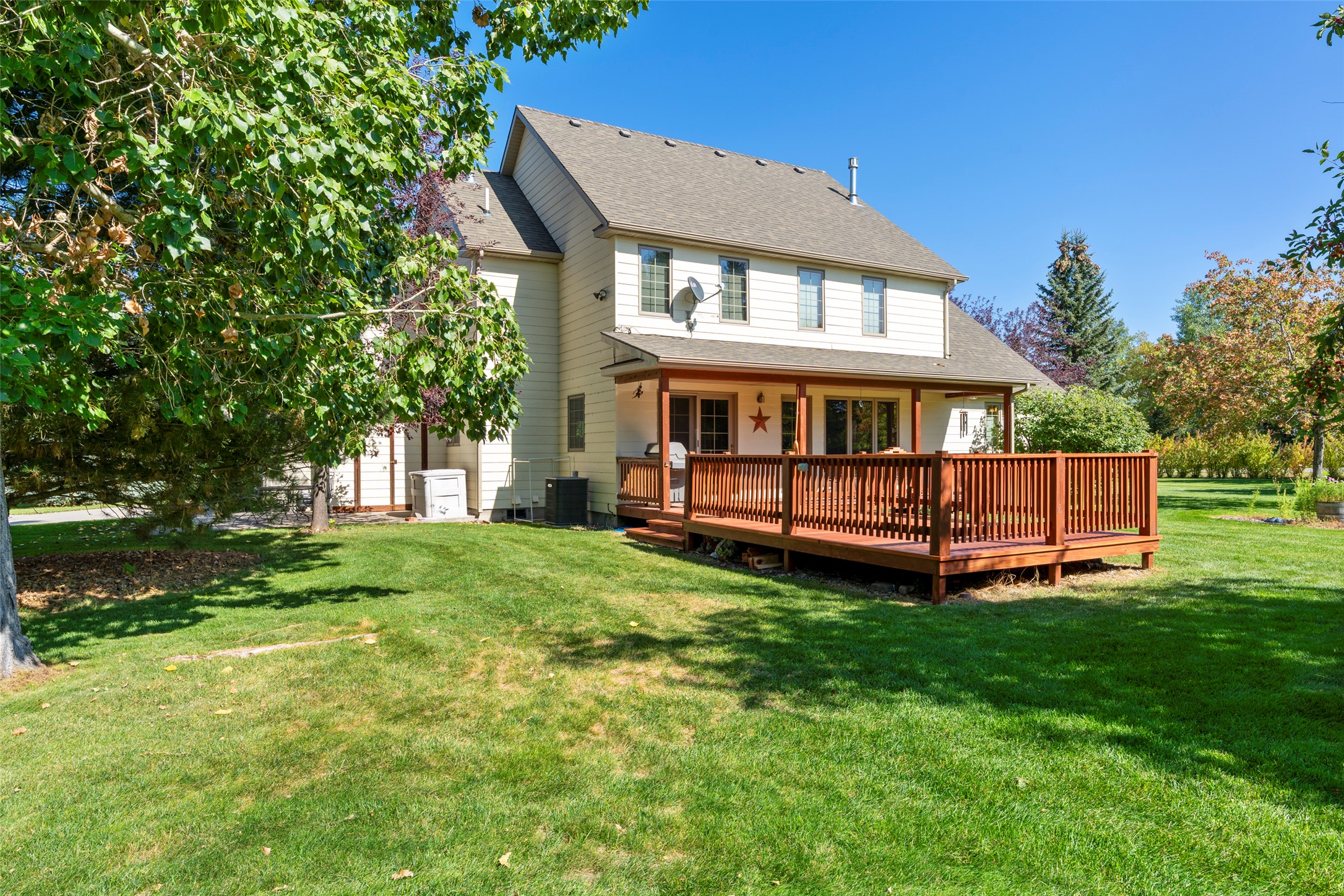 24 Legend Court Property Photo 28