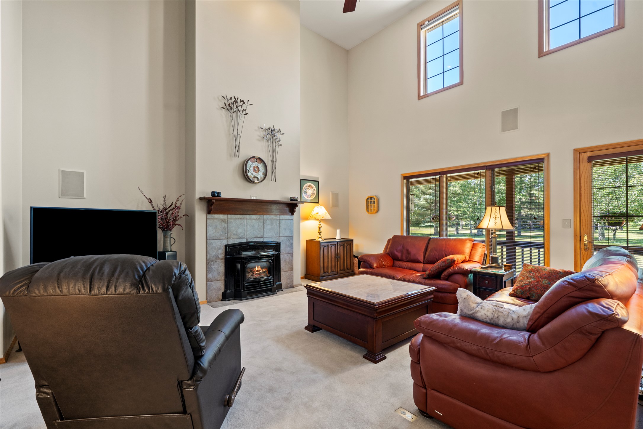 24 Legend Court Property Photo 35