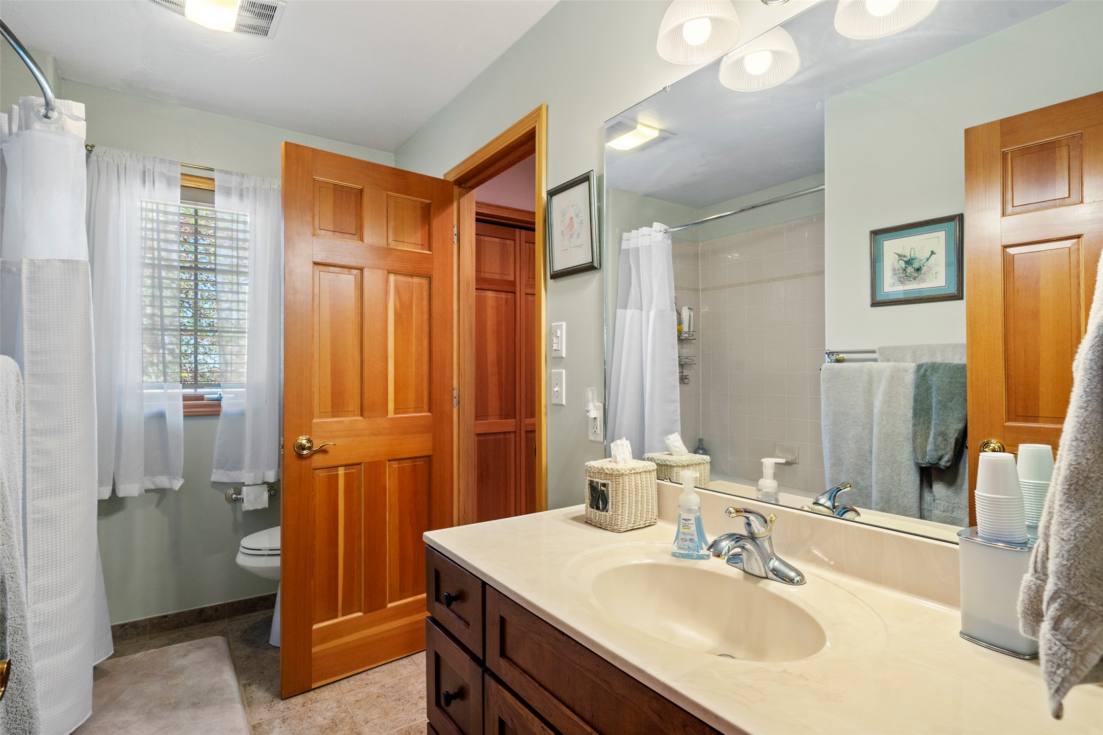 24 Legend Court Property Photo 68