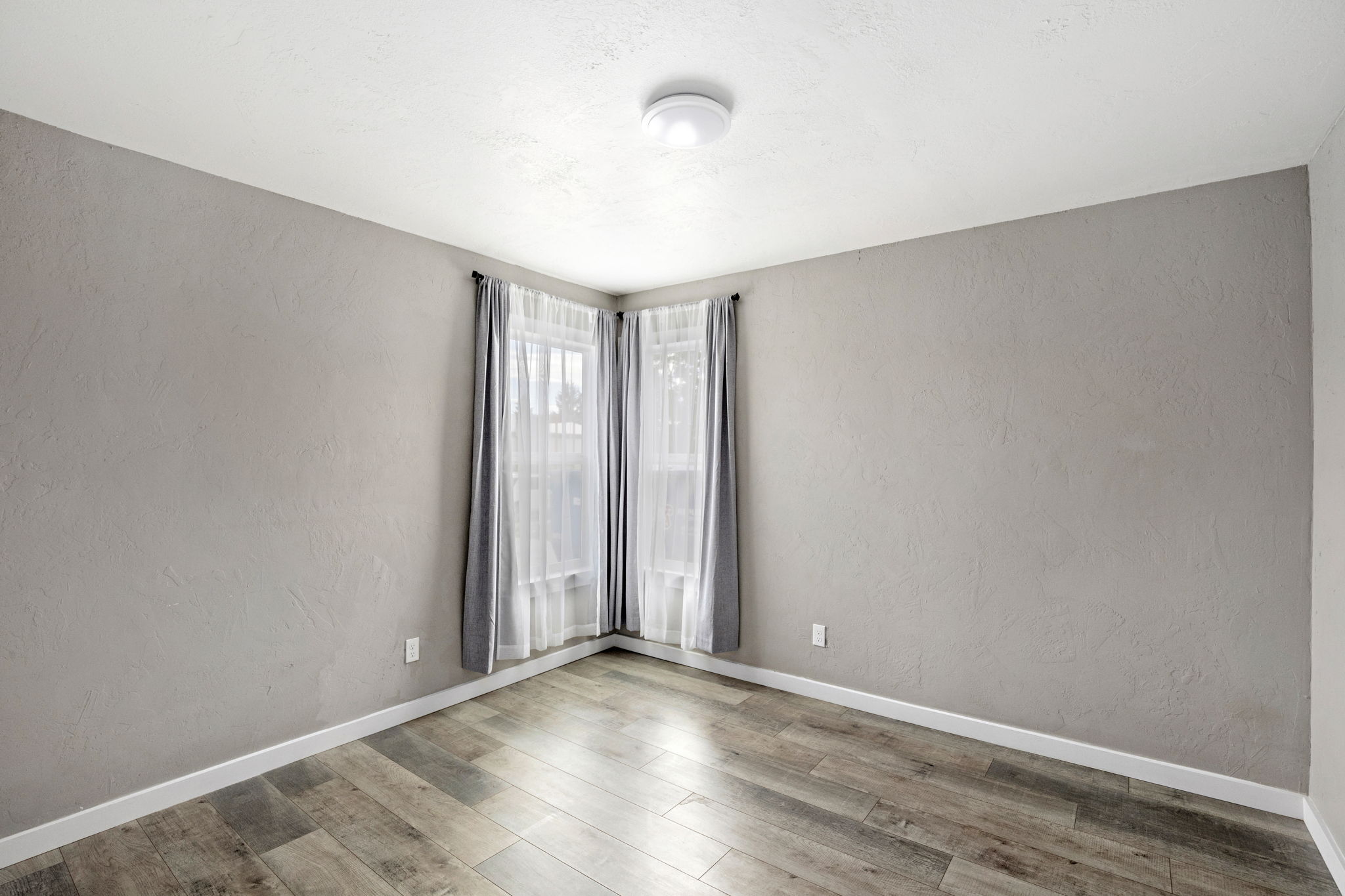 2517 7th Avenue N Property Photo 18
