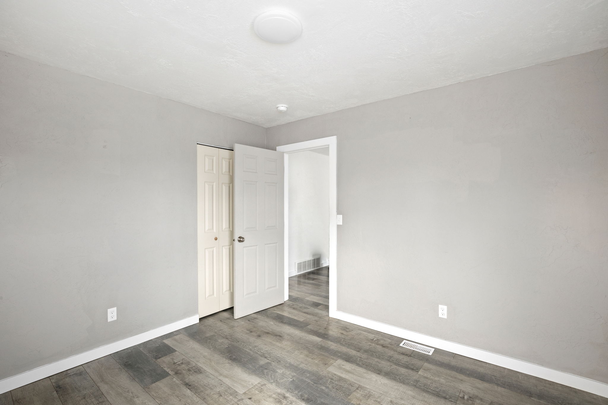 2517 7th Avenue N Property Photo 19
