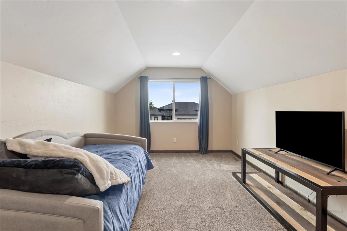 182 Taelor Road Property Photo 29