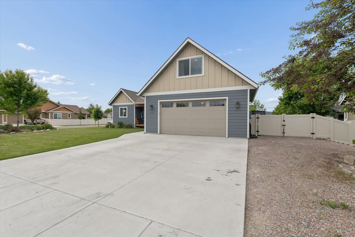 182 Taelor Road Property Photo 32