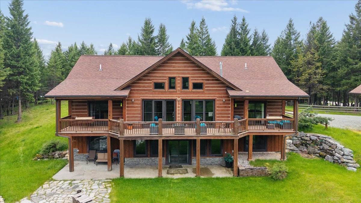 302 Aspen Glen Road Property Photo 8