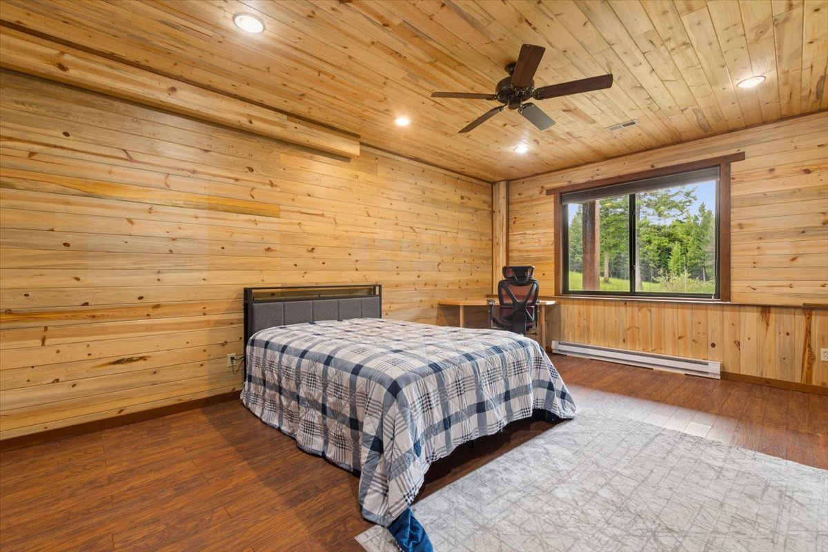 302 Aspen Glen Road Property Photo 34