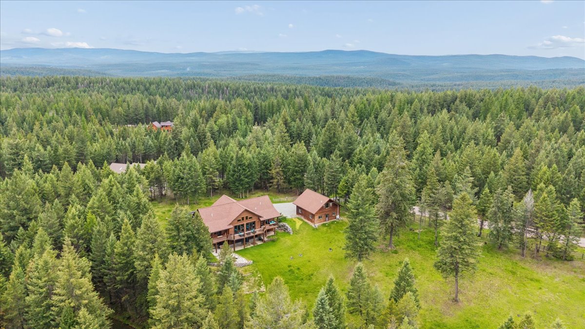 302 Aspen Glen Road Property Photo 62