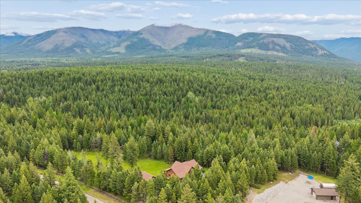 302 Aspen Glen Road Property Photo 64