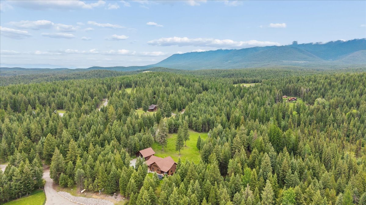 302 Aspen Glen Road Property Photo 67