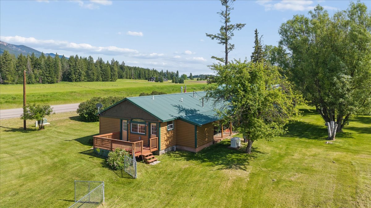1685 Mt Highway 206 Property Photo 7