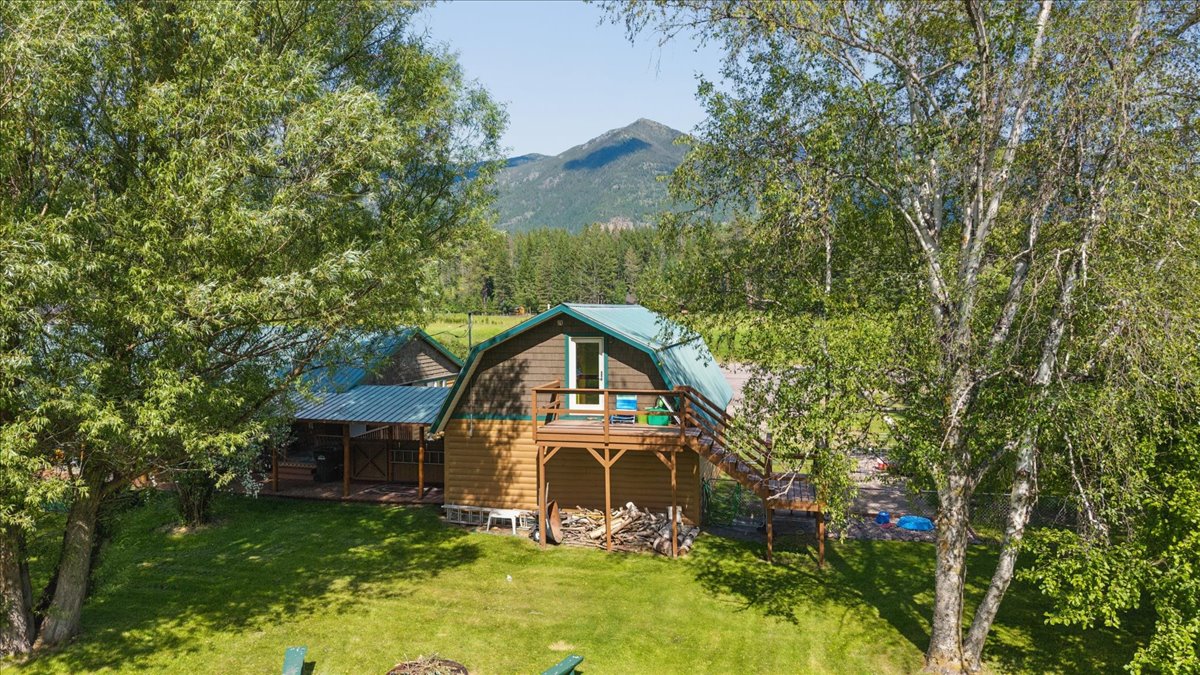 1685 Mt Highway 206 Property Photo 8
