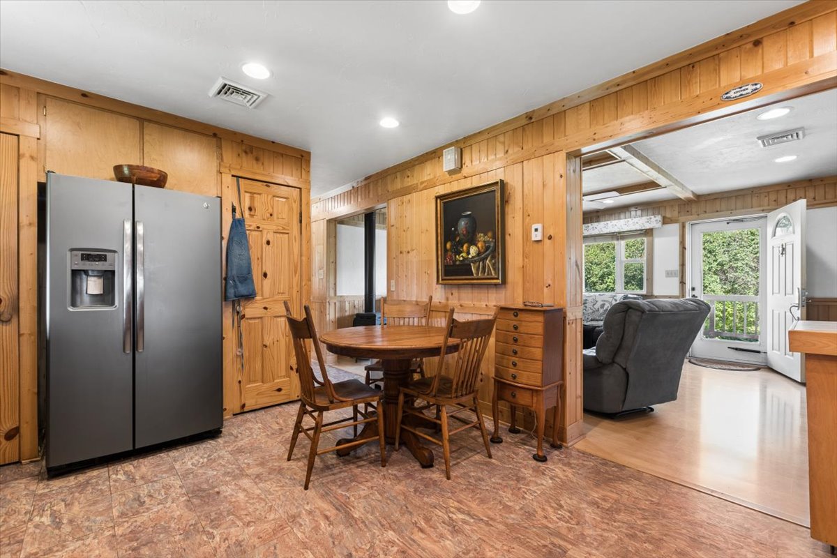 1685 Mt Highway 206 Property Photo 21