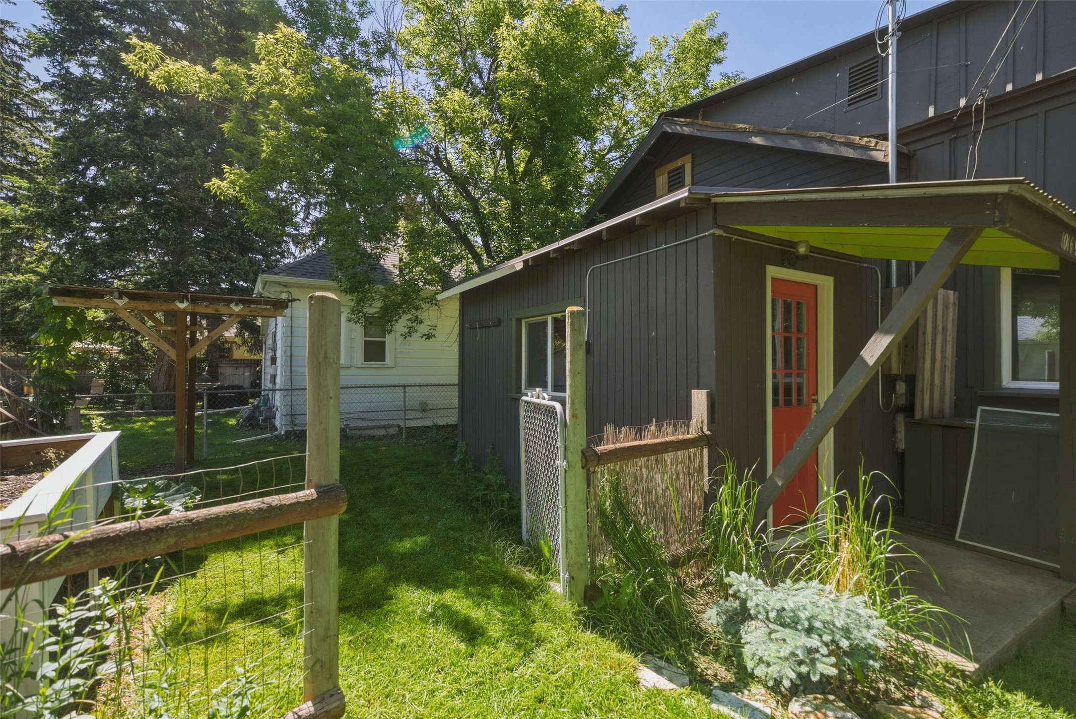 1016 Worden Avenue Property Photo 22