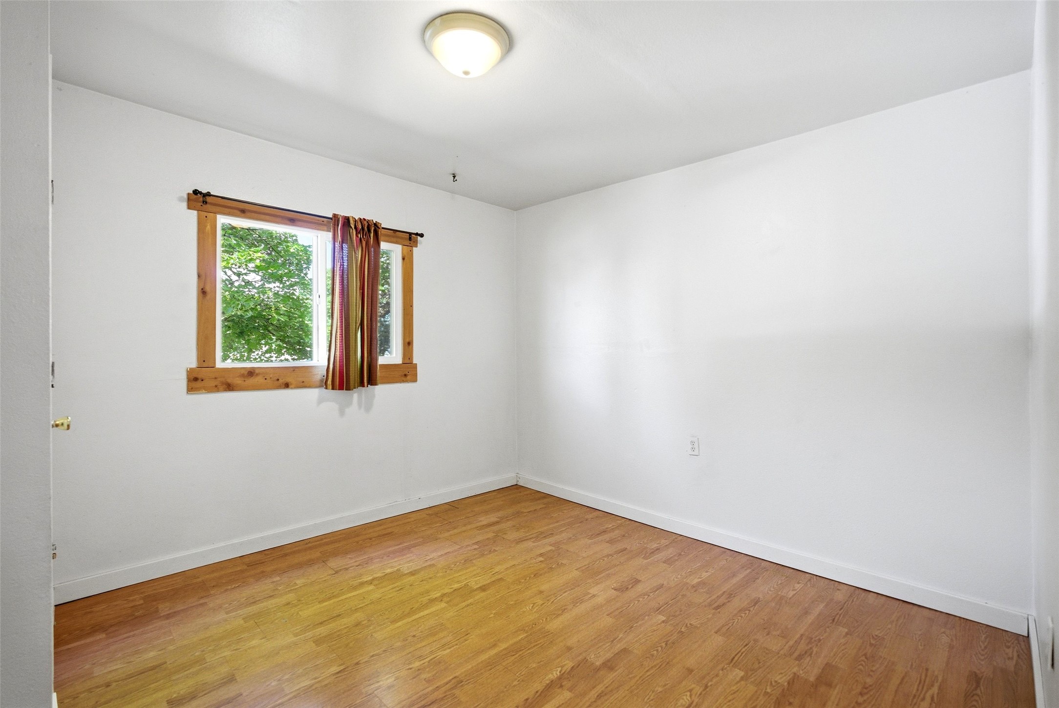 1016 Worden Avenue Property Photo 34