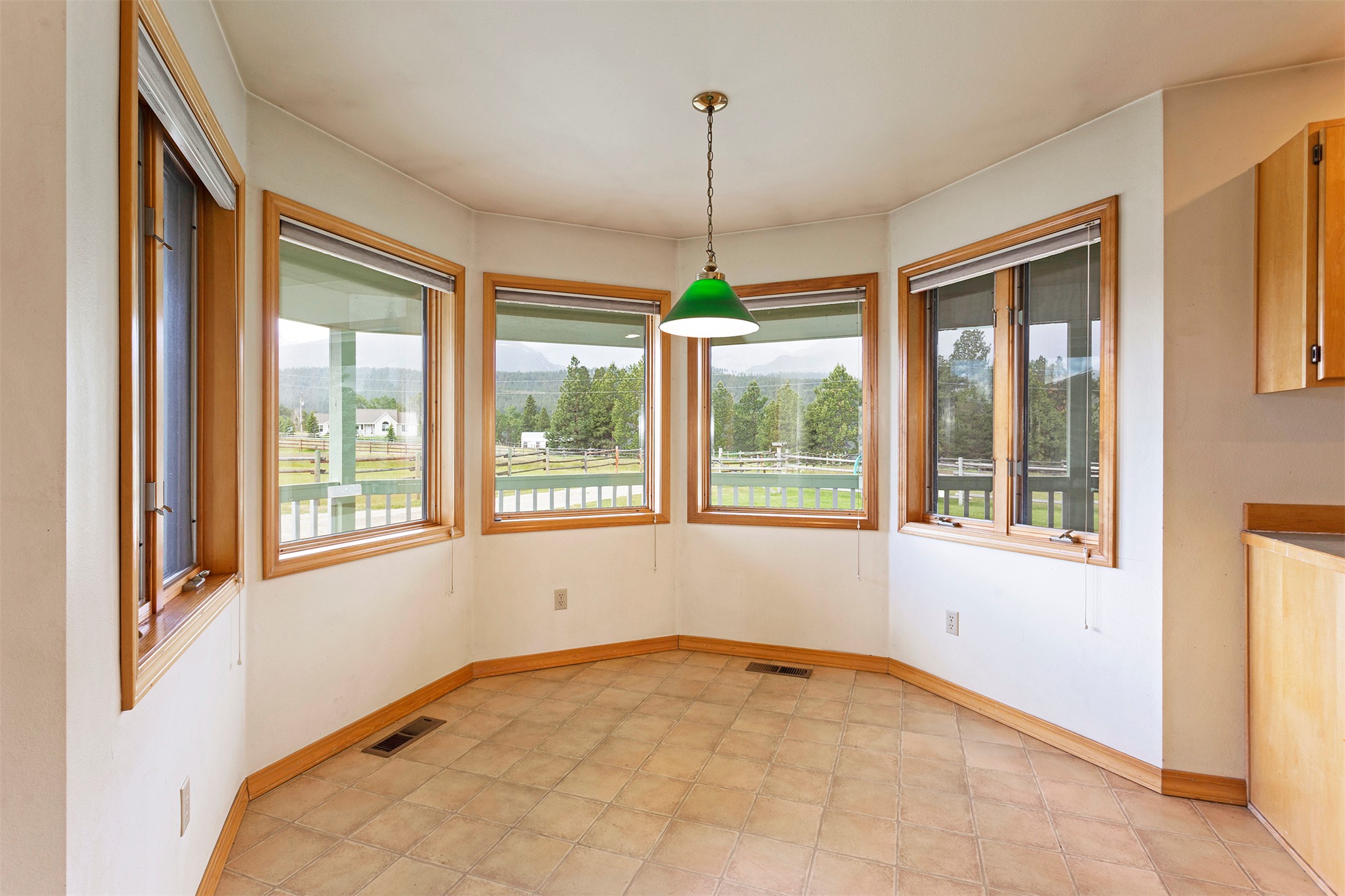 3420 Wright Way Property Photo 18