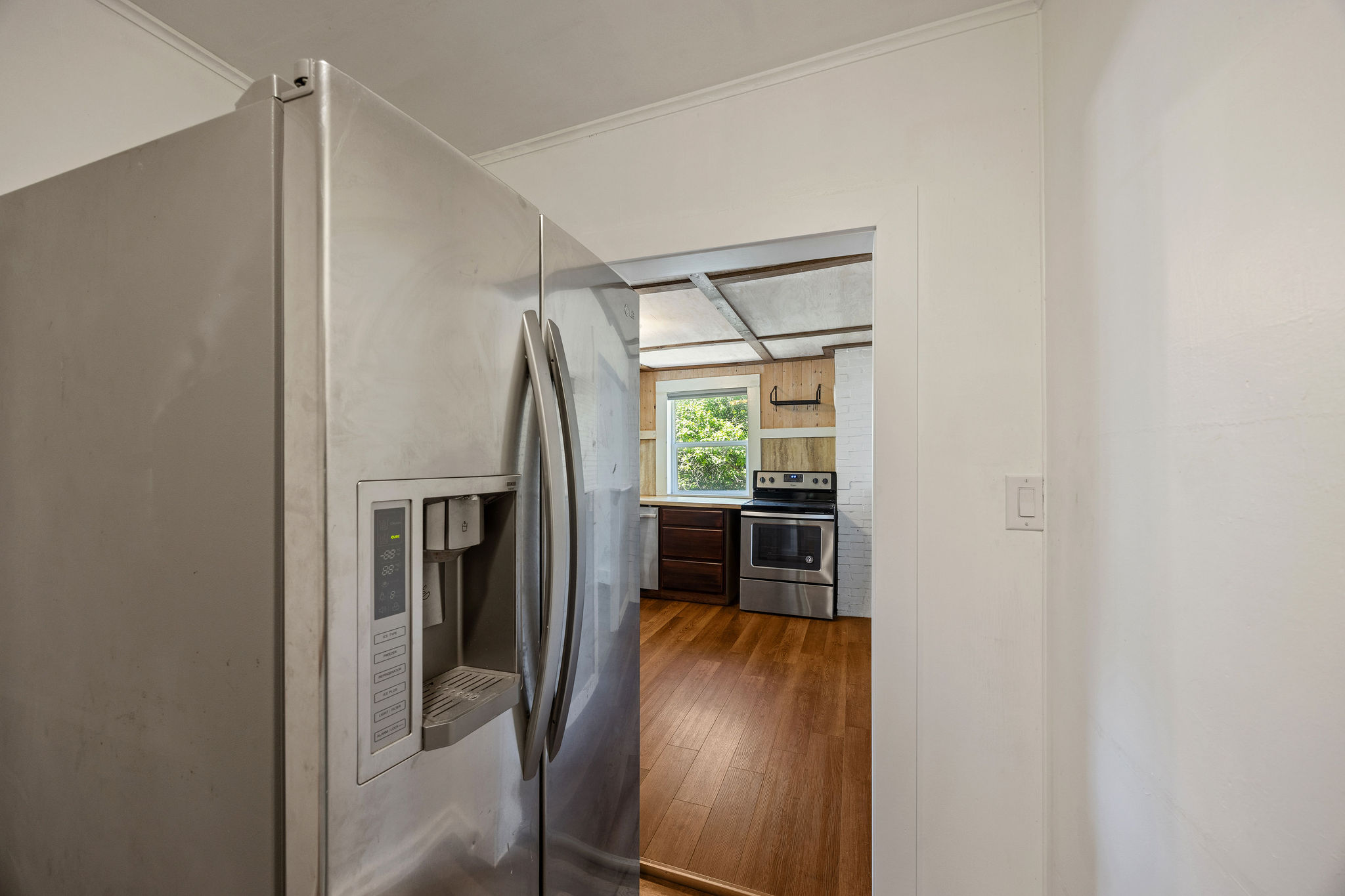 1332 7th Street W Property Photo 9